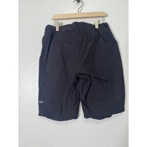 Patagonia Mens Size 31 Shorts  Black Nylon Hiking Walking Outdoor